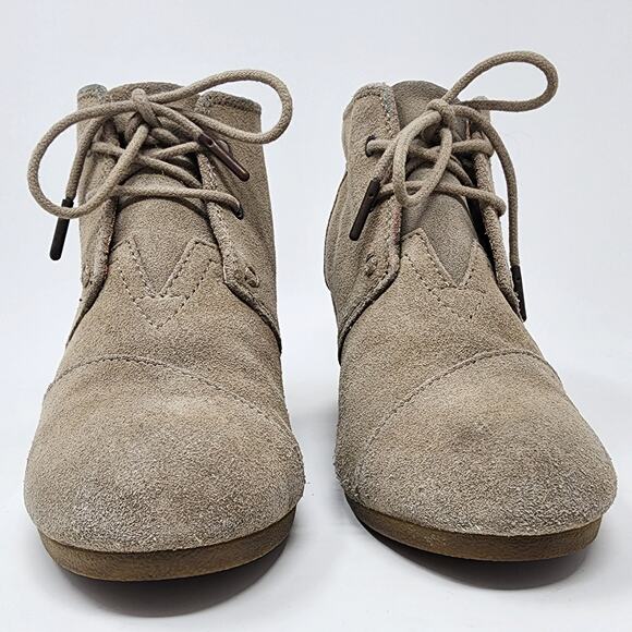 Toms Wedge Bootie Women 7.5 Desert Wedge Lace up Bootie in Taupe Suede 300415 - Picture 4 of 9